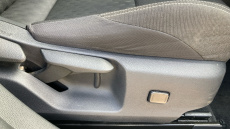 Toyota Corolla 1.8 VVT-i Hybrid Icon 5dr CVT Hybrid Estate